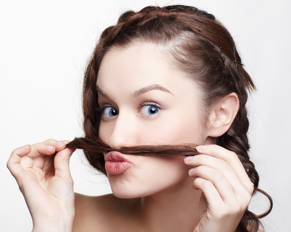 Как избавиться от усов и бороды у женщины в домашних условиях